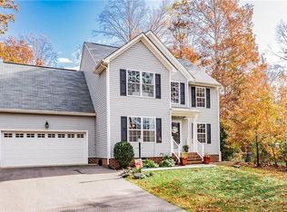 5617 Buckhunt Ln, New Kent, VA 23124