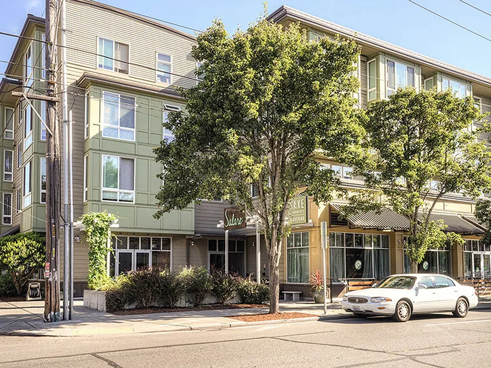 Saxe Apartments