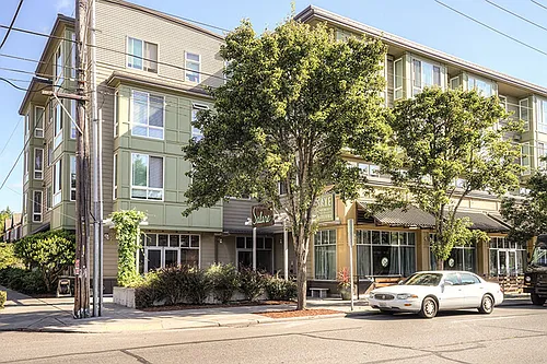 Saxe Apartments Photo 1