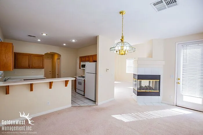 9776 Floweret Ave — Photo 6