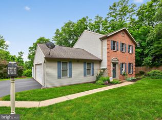203 Pleasant Hill Dr, Lititz, PA 17543