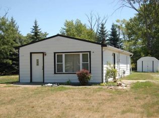 7379 Macedonia Rd, Bedford, OH 44146