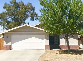 604 Beth Ln, Ridgecrest, CA 93555