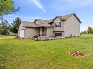 1471 140th St, New Richmond, WI 54017