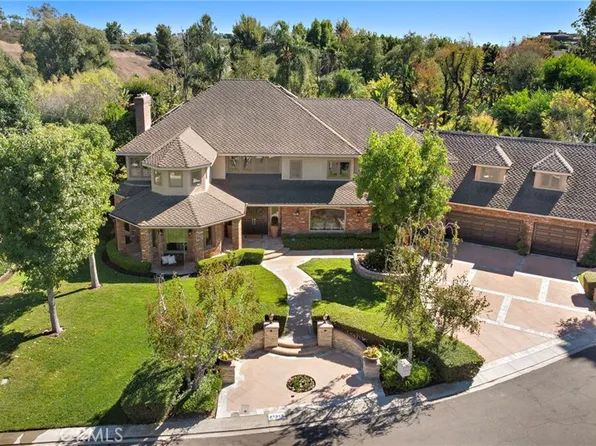 25512 Saddle Rock Pl, Laguna Hills, CA 92653