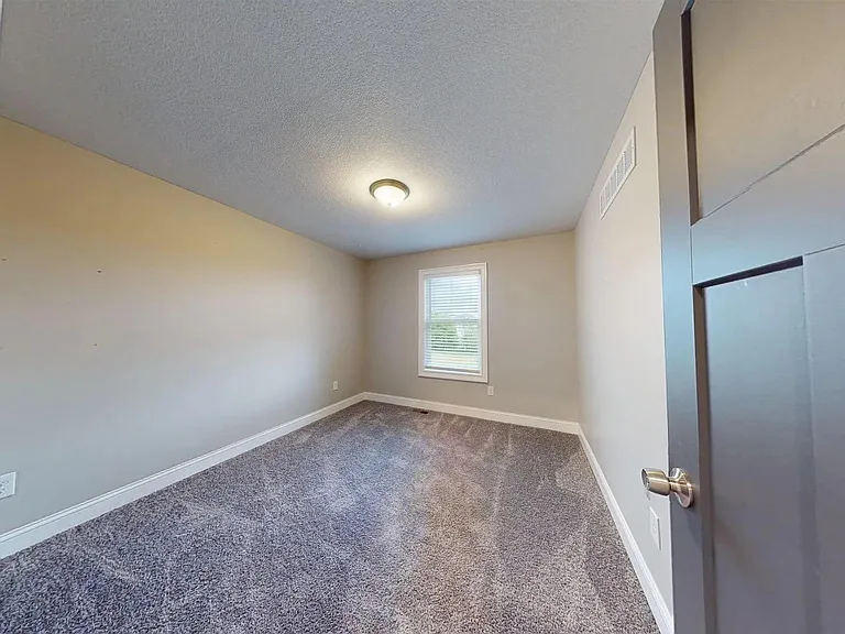 3755 SW Summerfield Dr — Photo 29