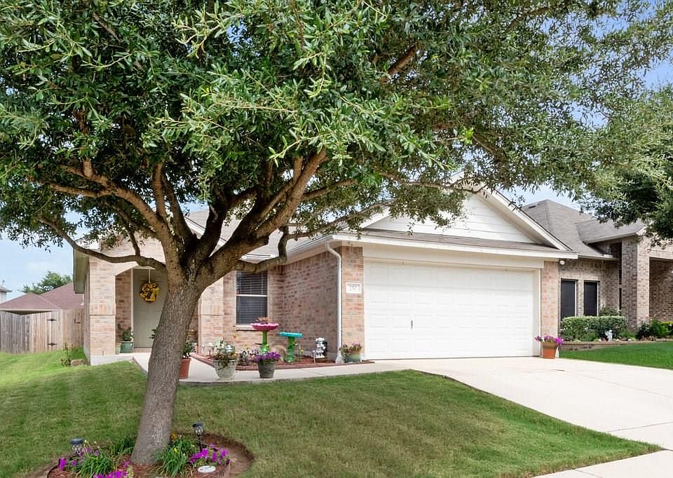 1st image of 257 Willow City Valley