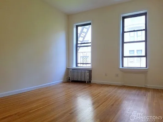 Rented by City Connections Realty | media 29