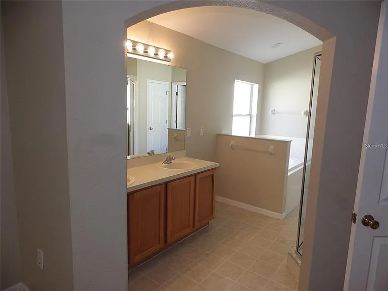 418 Ashley Pl — Photo 14