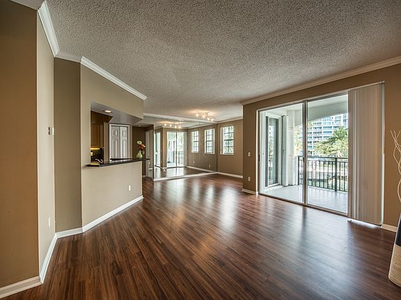 2nd image of 3135 NE 184th St APT 2302