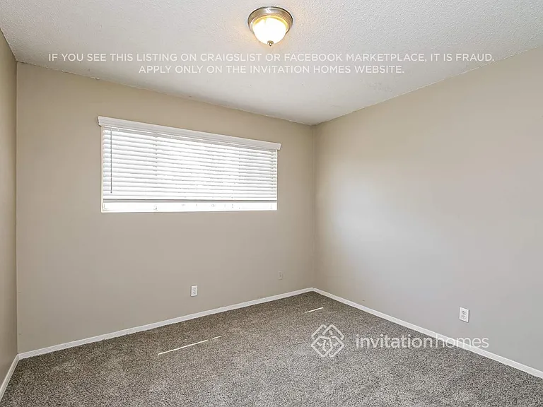 1754 W 2nd St — Photo 13