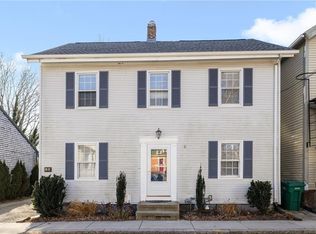 82 Burnside Ave, Newport, RI 02840