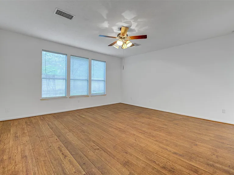 16464 Beewood Glen Dr — Photo 25