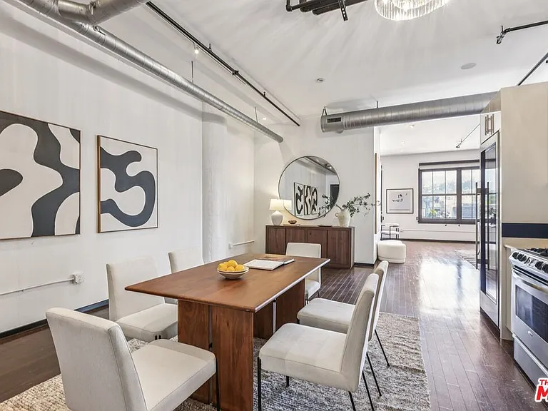 1645 N Vine St #706 — Photo 34