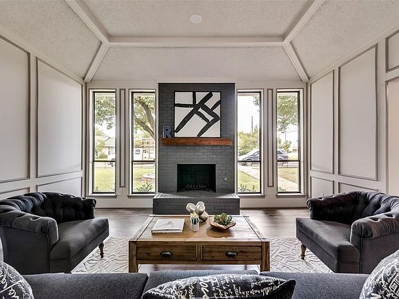 3rd image of 1401 Hiawatha Way