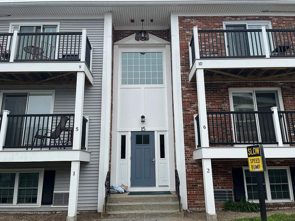 15 Chapel Hill Dr #6