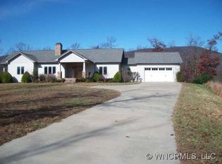 147 Spring Hl, Mill Spring, NC 28756