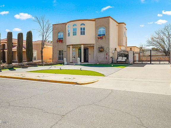 4th image of 12102 Frank Cordova Cir