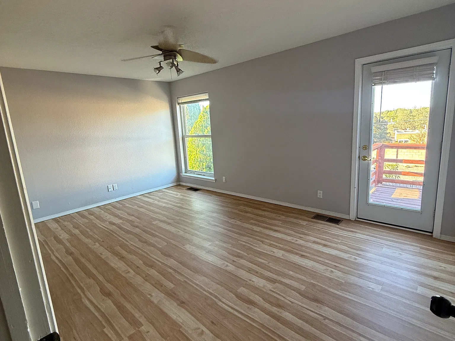 2 bed, 1385 sqft, $2,300 — Photo 3