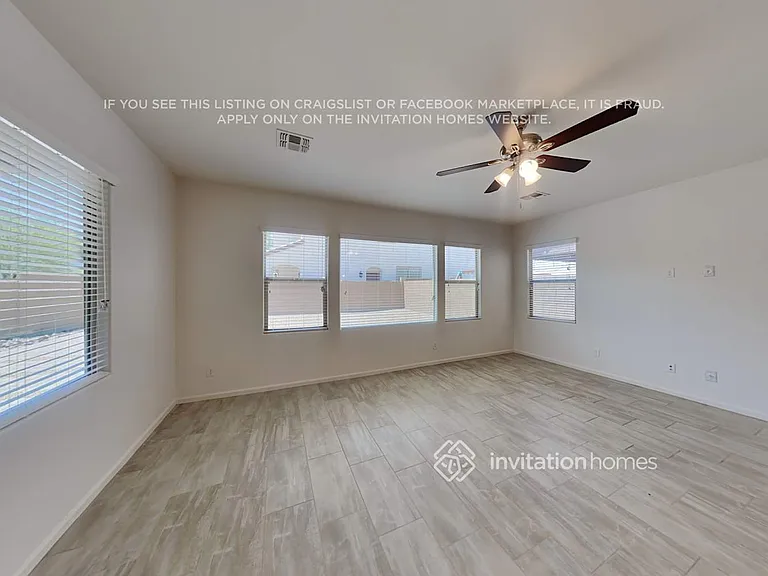 1056 S 200th Ln — Photo 4