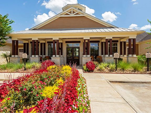 Oak Park Trails Leasing Office