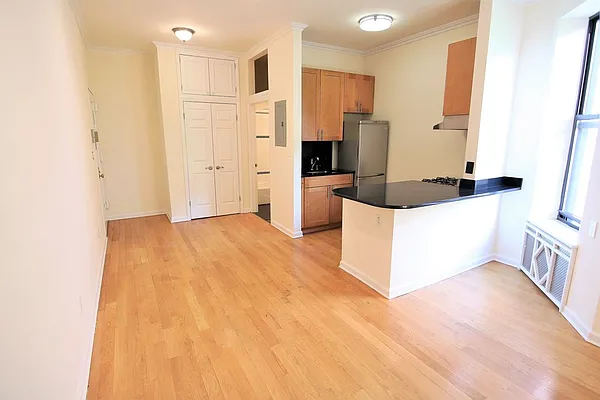 Rented by JK Dansar Corp | media 3