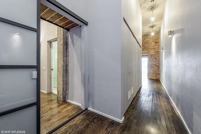 110 N Peoria St #406 — Photo 13