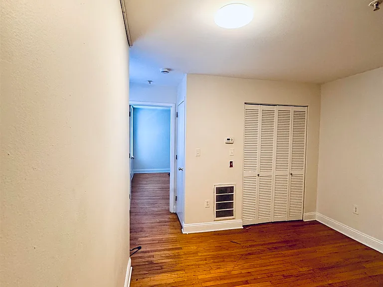 146 Virginia Ave #302 — Photo 13