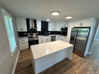 30702 Seven Mile Rd, Livonia, MI, 48152