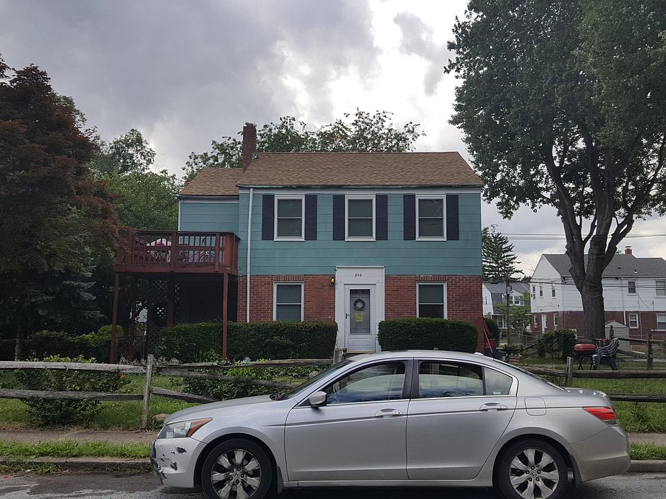 206 W. Parkway Ave,Chester, PA 191013