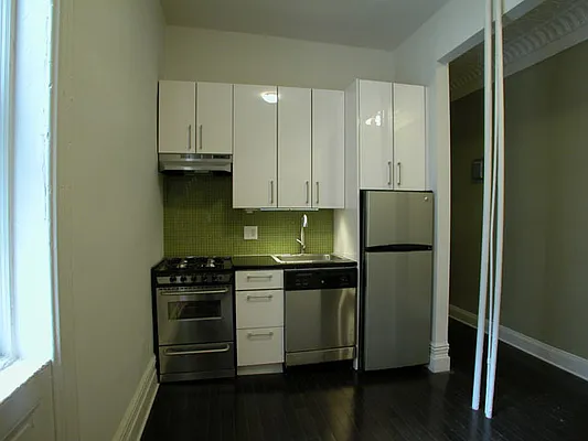 Rented by (Legacy) NY Quality Living Uptown | media 8
