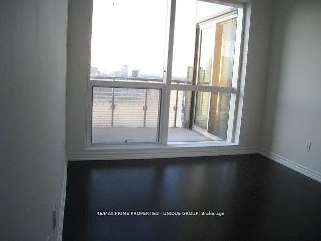 386 Yonge St #4101 — Photo 6