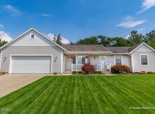 5782 Hickory Ridge Dr SW, Wyoming, MI 49418