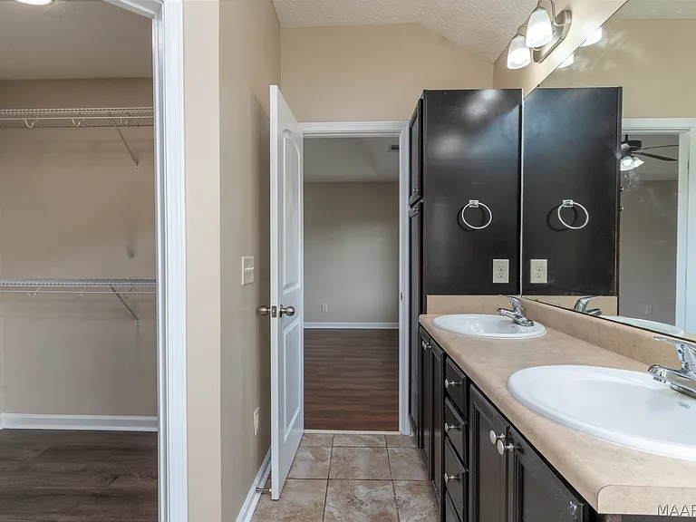 1818 Cotton Blossom Way — Photo 15