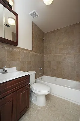 Rented by Perry Associates NYC Inc | media 26