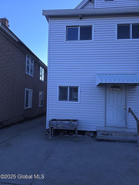 2nd image of 1004 Cutler Street
