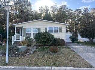 615 Walden Way, Whiting, NJ 08759