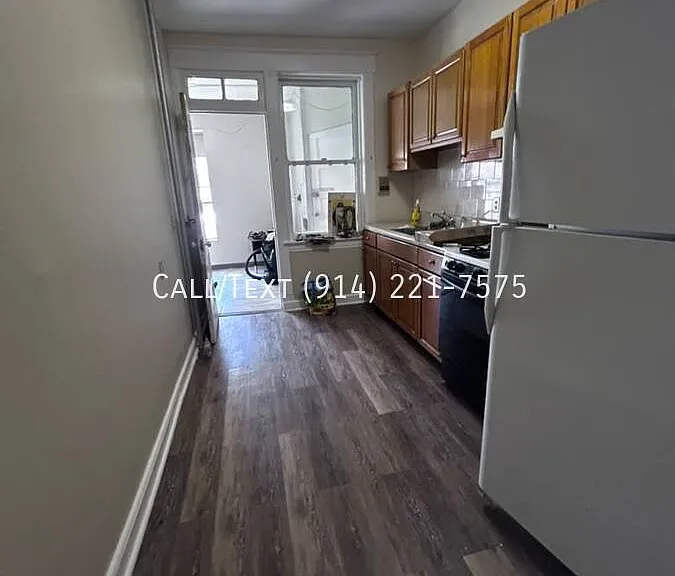 100 McLean Ave #2 — Photo 3