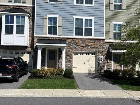 2332 Raya Way, Easton, PA 18045