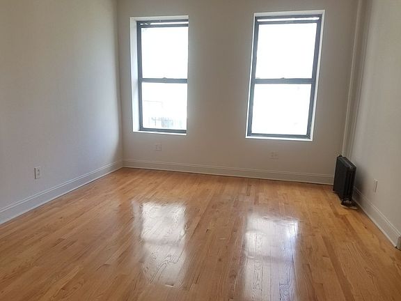 2nd image of 248 W 105th St #5IH