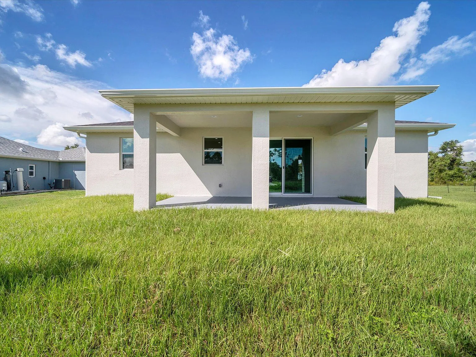 3 bed, 1498 sqft, $2,300 — Photo 3