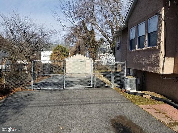 2nd image of 103 Glenrich Ave