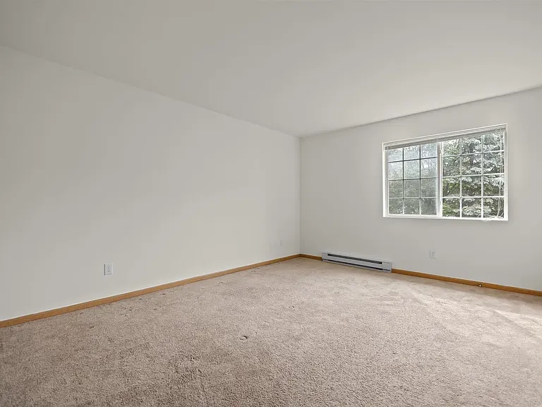 1104 Whispering Pines Way — Photo 12