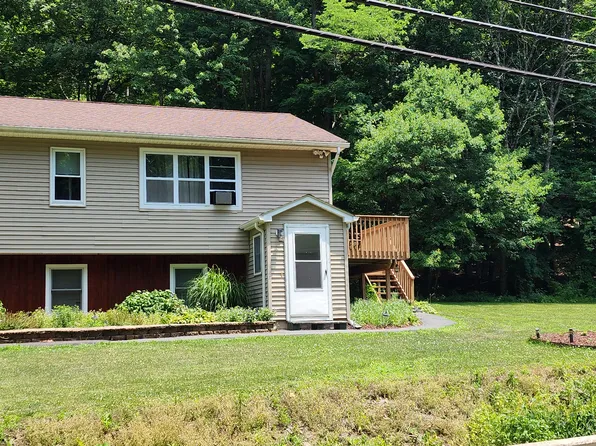 102 Berme Rd #2, Port Jervis, NY 12771