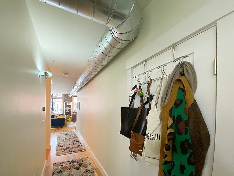 139 Border St #2B — Photo 13