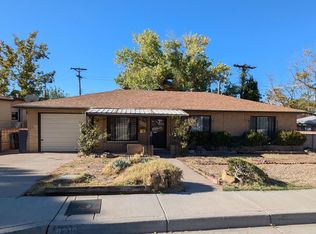 8210 Cutler Ave NE, Albuquerque, NM 87110