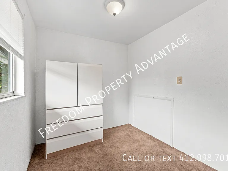 2523 Park Hill Dr — Photo 21