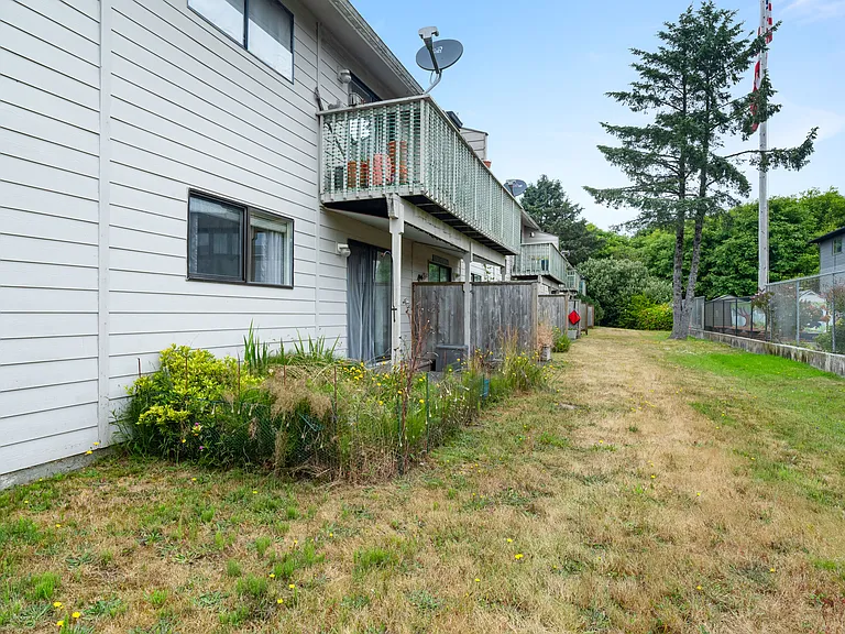 766 Ocean Ct NW #104 — Photo 16