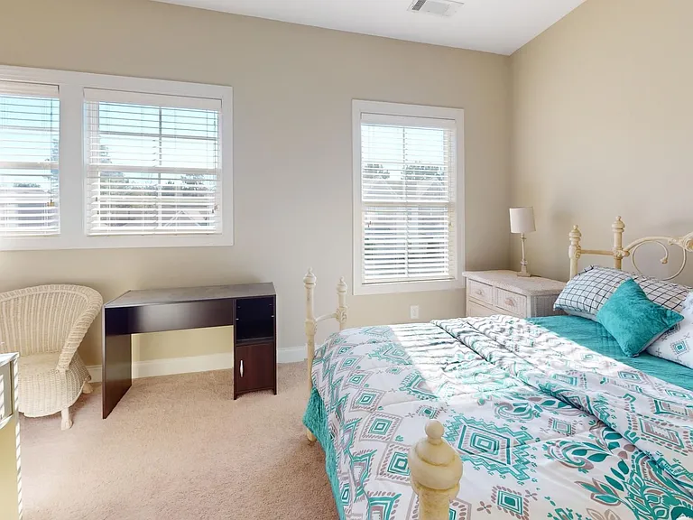 3855 Academy Dr #602 — Photo 34