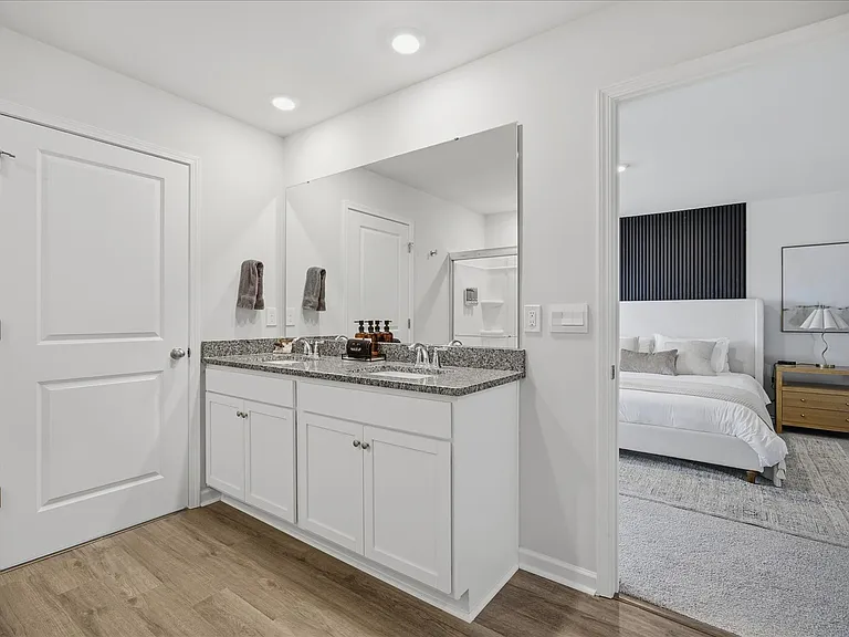 234 N Farmhouse Dr — Photo 24